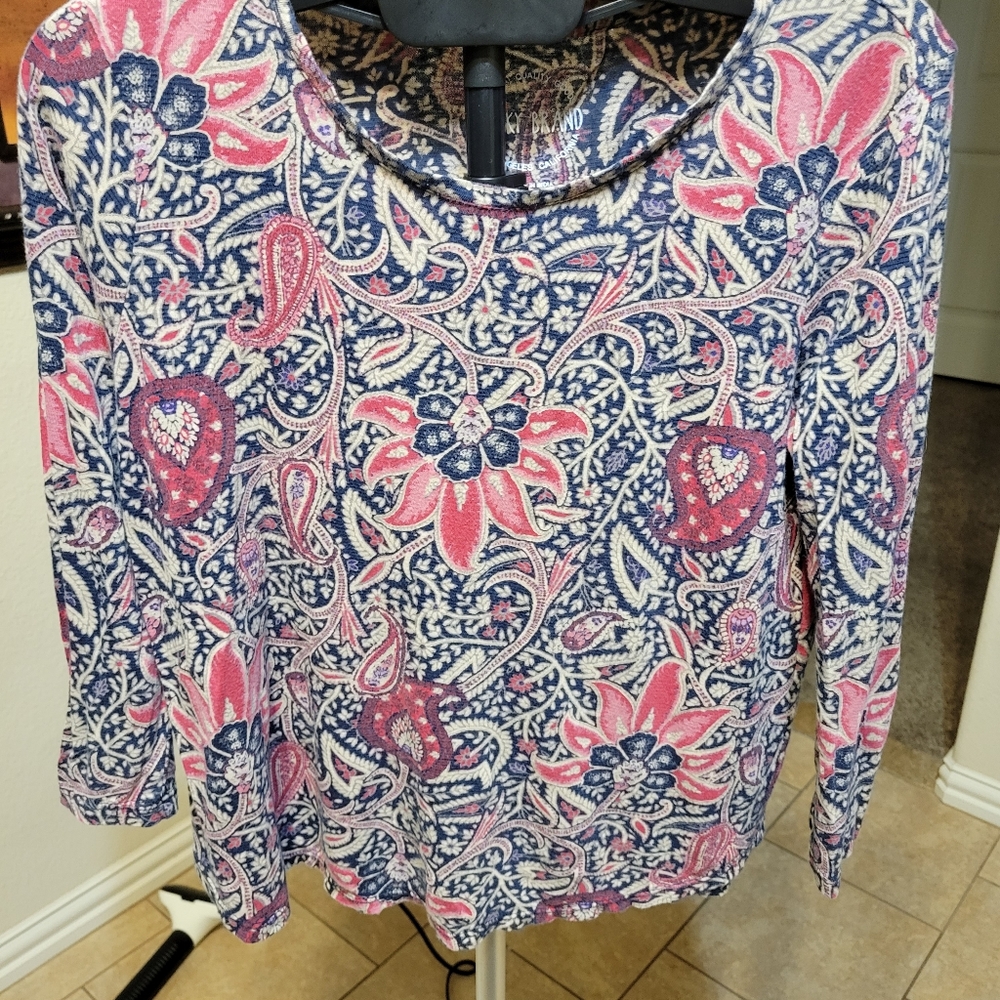 Ladies top